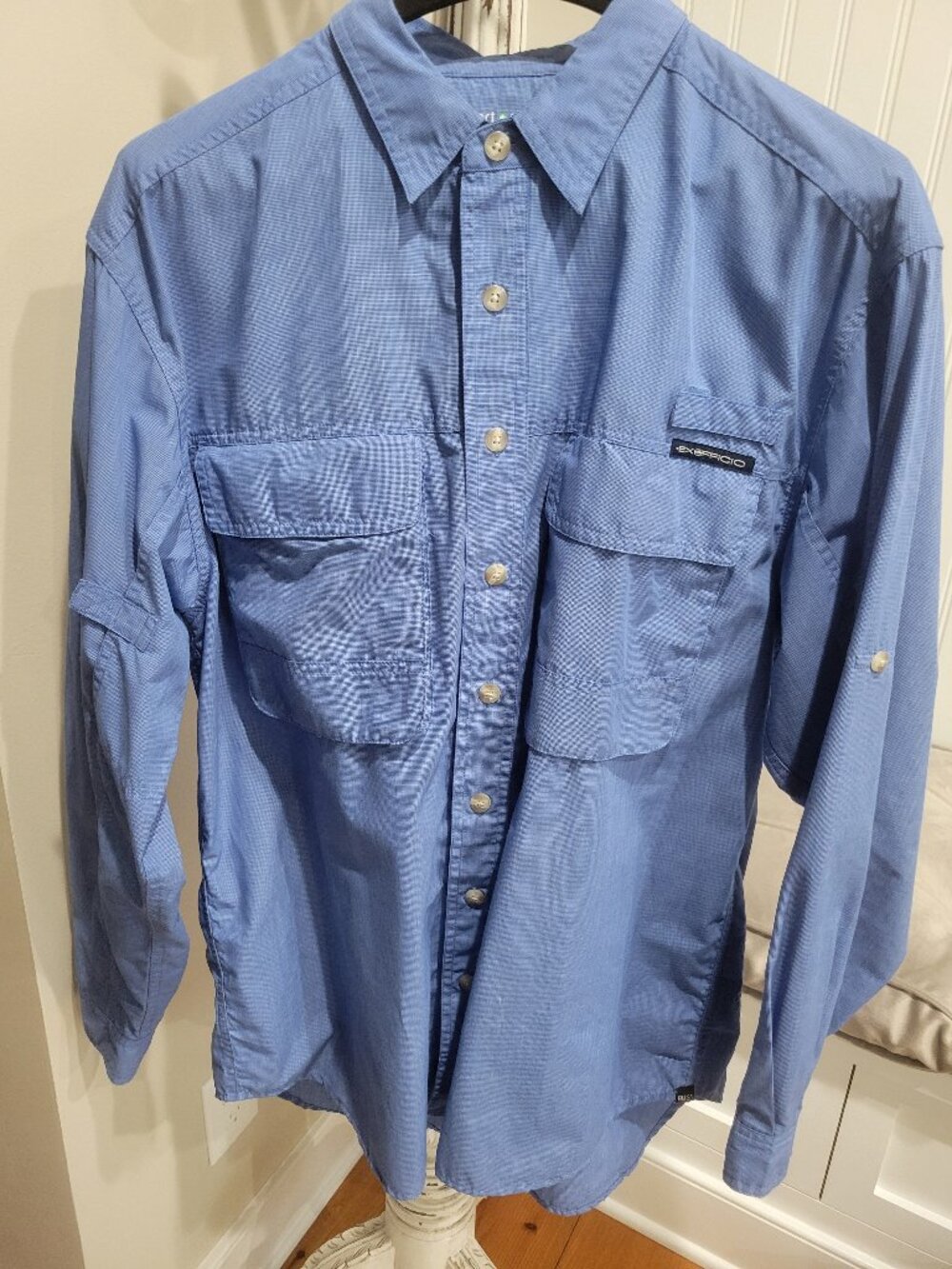 Men Exofficio Insect Shield Shirt Medium Blue Vented Roll Up Sleeves Hiking Fish